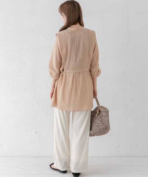 URBAN RESEARCH Sonny Label（アーバンリサーチサニーレーベル）の「ピンタックベストセットブラウス（シャツ/ブラウス・レディース・ブラック/アイボリー/ベージュ・FREE）」の18枚目の写真