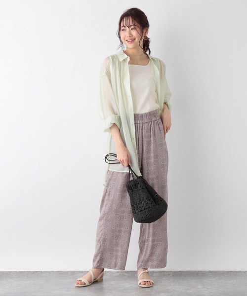 GLOBAL WORK（グローバルワーク）の「Beauteeスクエアタンク/941356（タンクトップ・レディース・ホワイト/ブラック/アイボリー/キャメル/ライトイエロー/グリーン系その他3/ダークグレー/その他・MEDIUM/LARGE）」の17枚目の写真