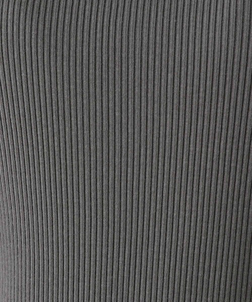 GLOBAL WORK（グローバルワーク）の「Beauteeスクエアタンク/941356（タンクトップ・レディース・ホワイト/ブラック/アイボリー/キャメル/ライトイエロー/グリーン系その他3/ダークグレー/その他・MEDIUM/LARGE）」の12枚目の写真