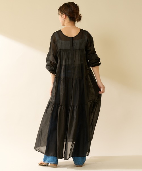 SHENERY（シーナリー）の「ボイルティアード2WAYワンピース（ワンピース・レディース・ブラック/レッド/オフホワイト・FREE）」の17枚目の写真