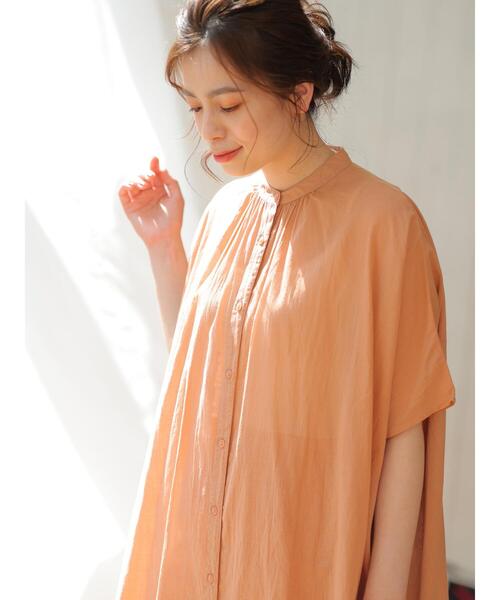 Green　Parks（グリーンパークス）の「I ギャザーゆったりチュニック＊（チュニック・レディース・ブラック/オレンジ/グレイッシュベージュ/オフホワイト・FREE）」の10枚目の写真