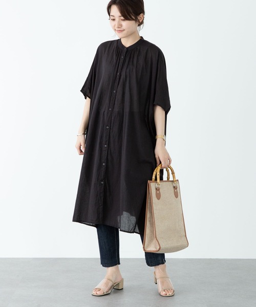 Green　Parks（グリーンパークス）の「I ギャザーゆったりチュニック＊（チュニック・レディース・ブラック/オレンジ/グレイッシュベージュ/オフホワイト・FREE）」の2枚目の写真