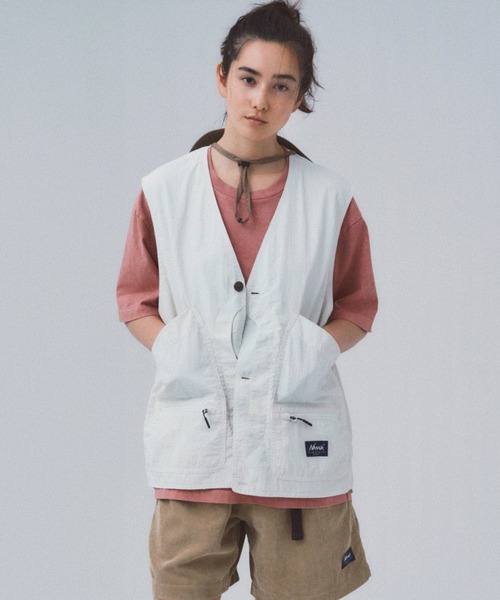 NANGA(ナンガ)の「【NANGA Mt. & Sea】ハンティングベスト(ベスト・メンズ・ホワイト/ネイビー/カーキ・MEDIUM/LARGE)」の5枚目の写真