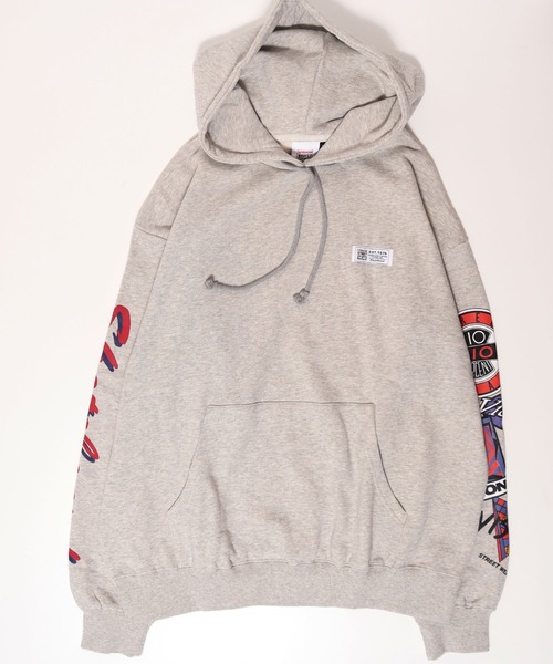 VISION STREET WEAR(ヴィジョンストリートウェア)の「【VISION STREET WEAR】スリーブロゴ裏毛フーディー(パーカー・メンズ・チャコールグレー/ブルー/キナリ・M/L)」の4枚目の写真