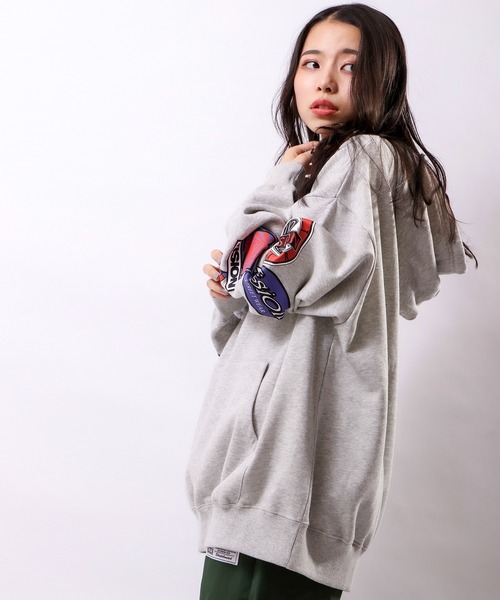 VISION STREET WEAR(ヴィジョンストリートウェア)の「【VISION STREET WEAR】スリーブロゴ裏毛フーディー(パーカー・メンズ・チャコールグレー/ブルー/キナリ・M/L)」の11枚目の写真