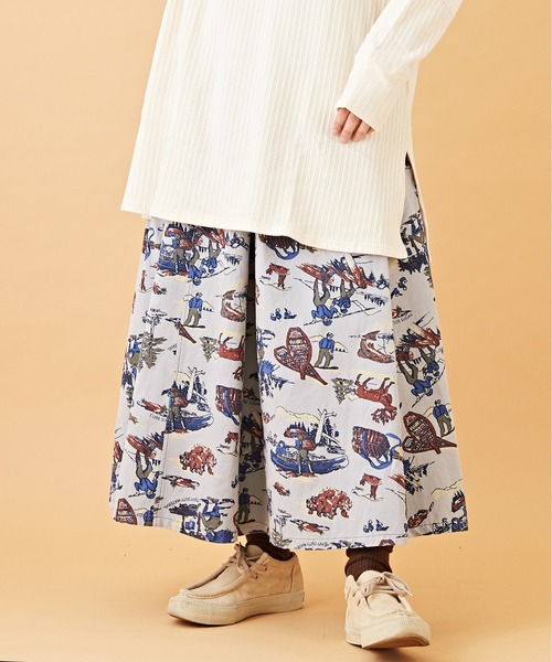 CUBE SUGAR（キューブシュガー）の「アウトドアプリント ツイル ギャザー フレアスカート（スカート・レディース・ベージュ/ブルー/カーキ・M）」の3枚目の写真