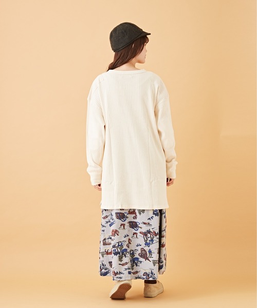 CUBE SUGAR（キューブシュガー）の「アウトドアプリント ツイル ギャザー フレアスカート（スカート・レディース・ベージュ/ブルー/カーキ・M）」の11枚目の写真