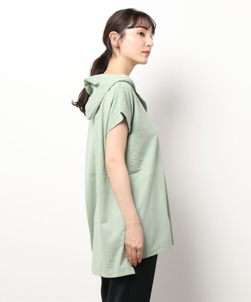 LIPSTAR(リップスター)の「タックショルダービックパーカー(Tシャツ/カットソー・レディース・グリーン・M)」の3枚目の写真