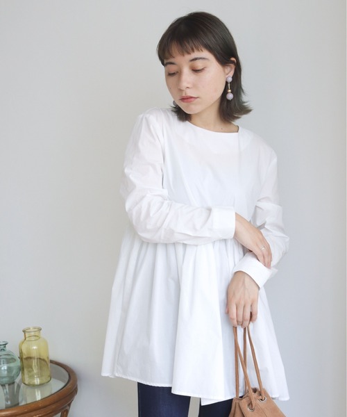 HER CLOSET（ハークローゼット）の「【shemoshelly】ペプラムブラウス（シャツ/ブラウス・レディース・ホワイト/ブラック/ブラウン/グレイッシュベージュ・M）」の5枚目の写真