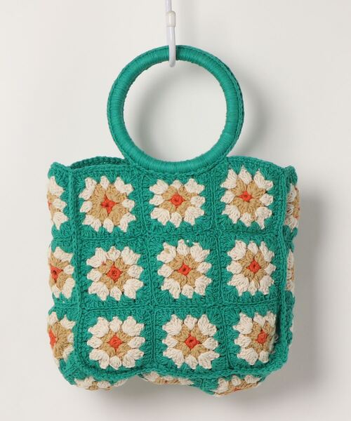 Kastane(カスタネ)の「パッチワークハンドクロシェBAG(トートバッグ・レディース・アイボリー/ブラック/グリーン・FREE)」の8枚目の写真