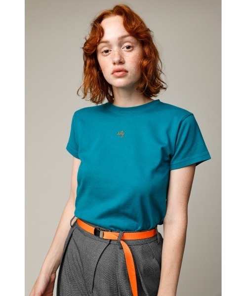 SLY（スライ）の「COMPACT SLY LOGO T/SH コンパクトロゴ Tシャツ（Tシャツ/カットソー・レディース・ホワイト/ブラック/ターコイズブルー/ブラウン系その他2・FREE）」の4枚目の写真