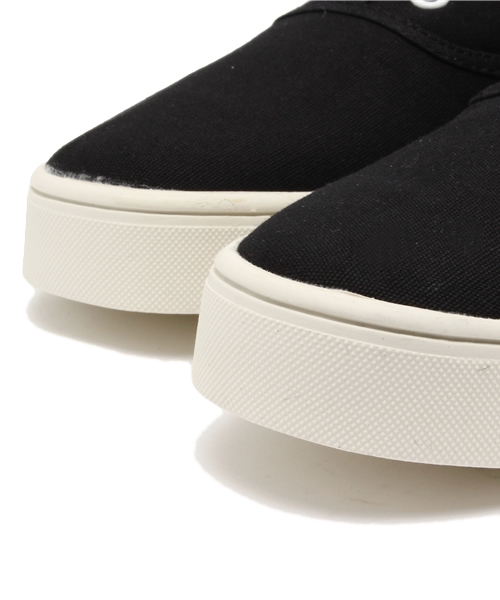 NANO universe（ナノユニバース）の「：キャンバスカラースニーカー（スニーカー・メンズ・ネイビー/オフホワイト/ターコイズブルー/グリーン/ブラック/イエロー/レッド/ピンク/パープル・41/42/37/44/43/38/36/39）」の13枚目の写真