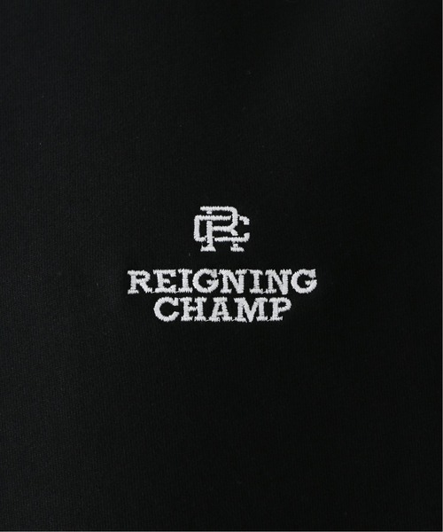 REIGNING CHAMP（レイニングチャンプ）の「【REIGNING CHAMP】日本限定 EMB. RELAXED CREWNECK MIDWEIGHT（スウェット・メンズ・ブラック・SMALL/MEDIUM）」の6枚目の写真