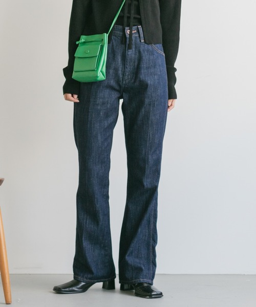 Wrangler（ラングラー）の「【Wrangler】フレアデニム（デニムパンツ・レディース・インディゴブルー/ブルー・S/M/XS）」の2枚目の写真