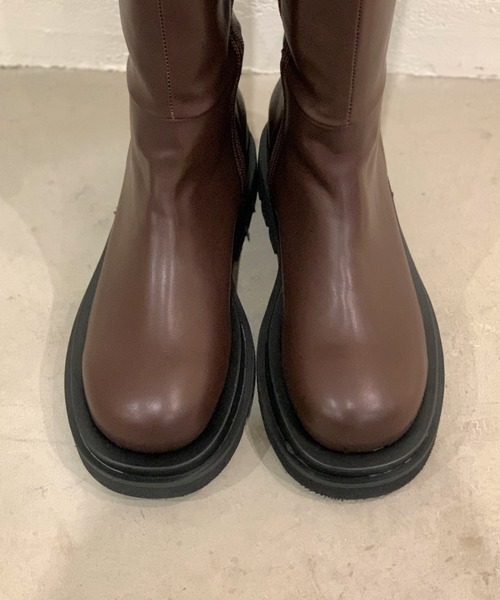 CIAOPANIC（チャオパニック）の「トラックソールロングブーツ（ブーツ・レディース・ブラック/ブラウン・24.5/23.5/23.5cm/24.5cm）」の13枚目の写真
