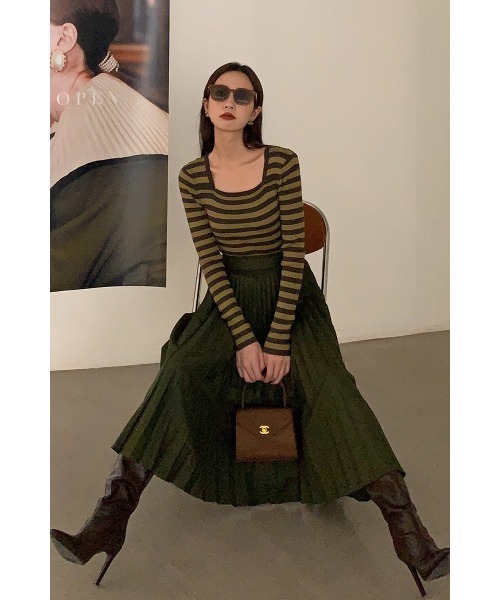 Leja(レジャ)の「【LEJA】プリーツフレアロングスカート(スカート・レディース・グリーン/モカ・SMALL/MEDIUM)」の10枚目の写真