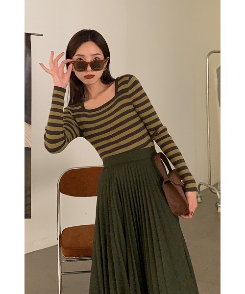 Leja(レジャ)の「【LEJA】プリーツフレアロングスカート(スカート・レディース・グリーン/モカ・SMALL/MEDIUM)」の11枚目の写真