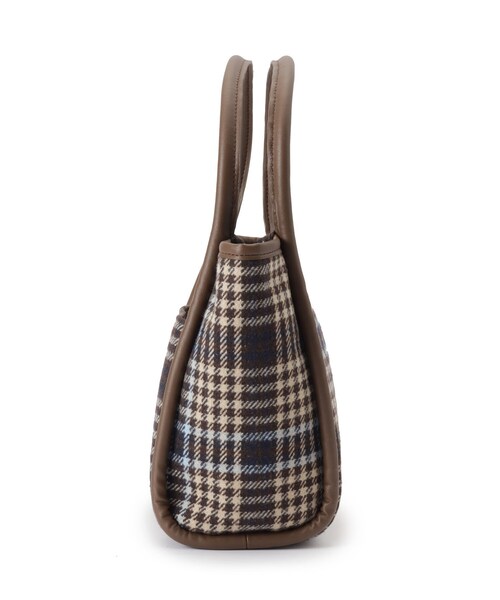 DRESKIP（ドレスキップ）の「◆【ポ－チ付】つまみハンドルトート（トートバッグ・レディース・ブラック系2/ベージュ系1/ネイビー系1・00）」の11枚目の写真