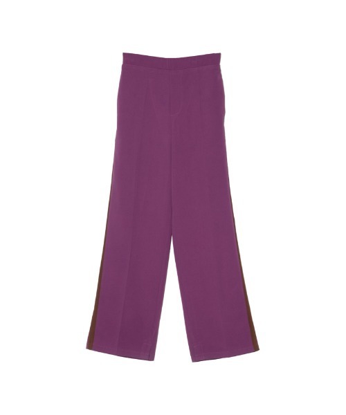 Re:EDIT（リエディ）の「[低身長/高身長サイズ有]選べる2TYPEとろみクロスセンタープレスサイドラインパンツ（その他パンツ・レディース・ブラック/ベージュ/パープル/キャメル/ラベンダー/ブラック系その他/ベージュ系その他/ブラウン系その他・MEDIUM/LARGE/SHORT/TALL）」の6枚目の写真