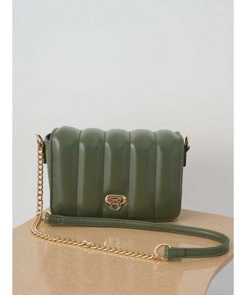 earth music&ecology(アースミュージックアンドエコロジー)の「キルティングショルダーバッグ*(ショルダーバッグ・レディース・ライトグレー/ベージュ/オレンジ/グリーン・FREE)」の8枚目の写真