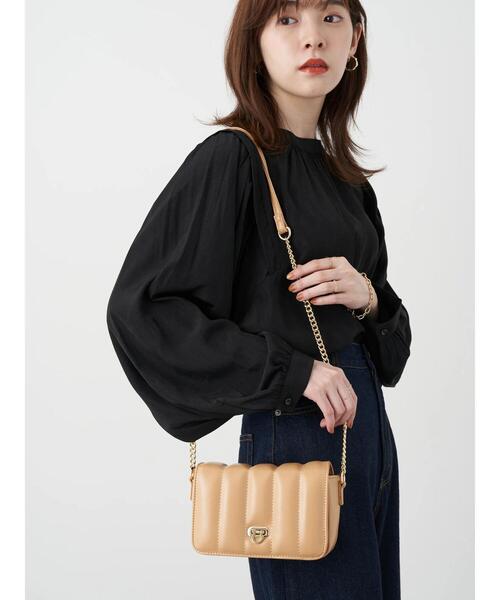 earth music&ecology(アースミュージックアンドエコロジー)の「キルティングショルダーバッグ*(ショルダーバッグ・レディース・ライトグレー/ベージュ/オレンジ/グリーン・FREE)」の11枚目の写真