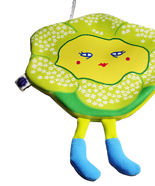 GLOBAL FORME CONCRETE（グローバルフォルムコンクリート）の「Little bag　-flower lady　【バッグ】（ハンドバッグ・レディース・その他・FREE）」の2枚目の写真