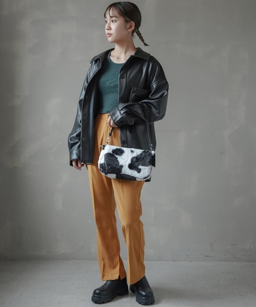 SPINNS(スピンズ)の「【2WAY仕様】柄エコファーバケットバッグ(ショルダーバッグ・レディース・B/C/A・ONESIZE)」の16枚目の写真