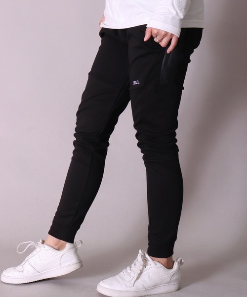 LUXE/R（ラグジュ）の「【ユニセックス】【LUXE/R】防水 ファスナー デザイン イージー ジョガーパンツ(RMS)（スウェットパンツ・メンズ・ブラック/杢グレー・MEDIUM/X-LARGE/LARGE）」の21枚目の写真