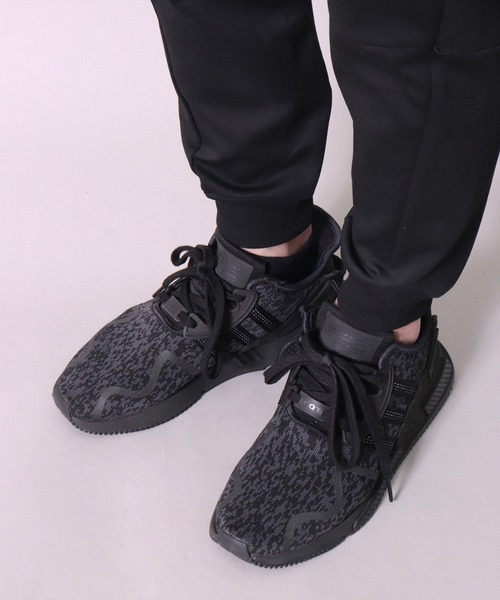 LUXE/R（ラグジュ）の「【ユニセックス】【LUXE/R】防水 ファスナー デザイン イージー ジョガーパンツ(RMS)（スウェットパンツ・メンズ・ブラック/杢グレー・MEDIUM/X-LARGE/LARGE）」の13枚目の写真