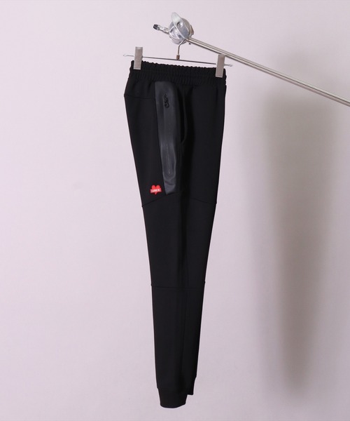 LUXE/R（ラグジュ）の「【ユニセックス】【LUXE/R】防水 ファスナー デザイン イージー ジョガーパンツ(RMS)（スウェットパンツ・メンズ・ブラック/杢グレー・MEDIUM/X-LARGE/LARGE）」の6枚目の写真