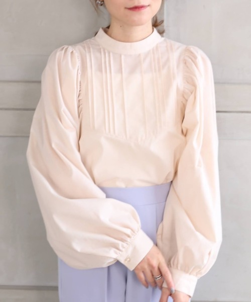 moment+*NewArrival*T/Cシャンブレースタンドカラーボリュームスリーブピンタックブラウス