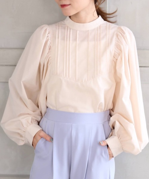 moment+*NewArrival*T/Cシャンブレースタンドカラーボリュームスリーブピンタックブラウス