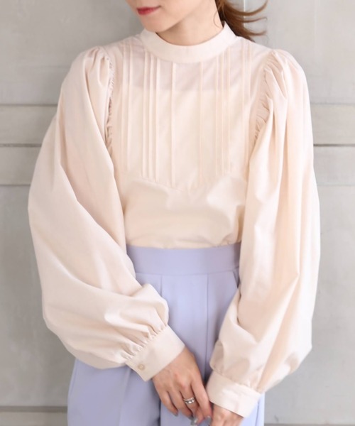 moment+*NewArrival*T/Cシャンブレースタンドカラーボリュームスリーブピンタックブラウス