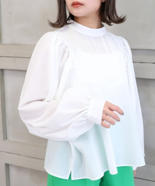 moment+*NewArrival*T/Cシャンブレースタンドカラーボリュームスリーブピンタックブラウス