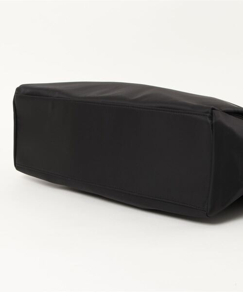 ROOTOTE（ルートート）の「ルートート/LT.ミディアム.7pockets-A（ビジネスバッグ・レディース・ブラック/ベージュ/ネイビー/グレー/カーキ・FREE）」の21枚目の写真