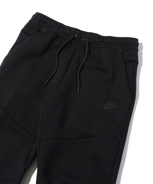 NIKE（ナイキ）の「WEB限定 NIKE/ナイキ テックフリースジョガーパンツ（スウェットパンツ・メンズ・ブラック/グレー・SMALL/X-LARGE/LARGE/MEDIUM）」の5枚目の写真