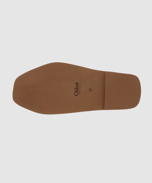 Chloe(クロエ)の「WOODY / フラットミュール FLAT SANDAL(サンダル・レディース・ベージュ・38/36/37/39/35)」の4枚目の写真