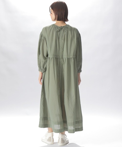 niko and...(ニコアンド)の「プレミアムコットンローンワンピース(ワンピース・レディース・ホワイト/レッド/カーキ・MEDIUM/LARGE)」の14枚目の写真
