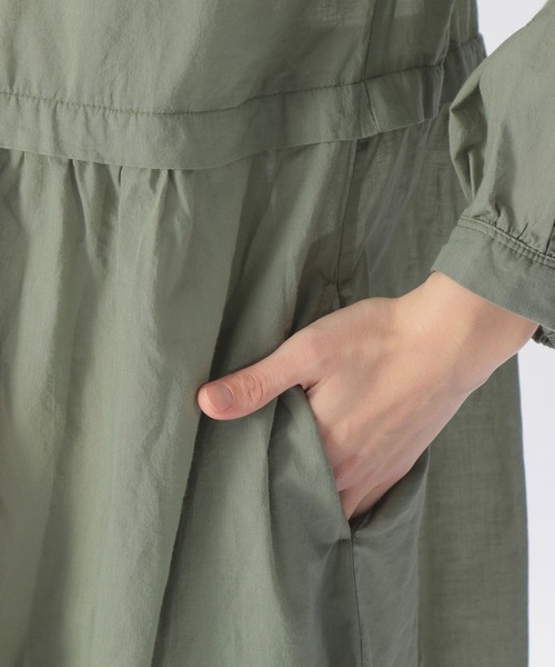 niko and...(ニコアンド)の「プレミアムコットンローンワンピース(ワンピース・レディース・ホワイト/レッド/カーキ・MEDIUM/LARGE)」の12枚目の写真