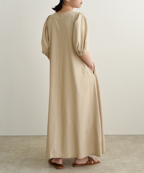 LHELBIE(レルビエ)の「ボリュームスリーブリネンワンピース(ワンピース・レディース・ベージュ/ピンク/黄緑系・M)」の18枚目の写真