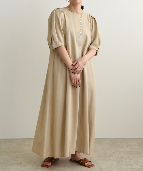 LHELBIE(レルビエ)の「ボリュームスリーブリネンワンピース(ワンピース・レディース・ベージュ/ピンク/黄緑系・M)」の20枚目の写真