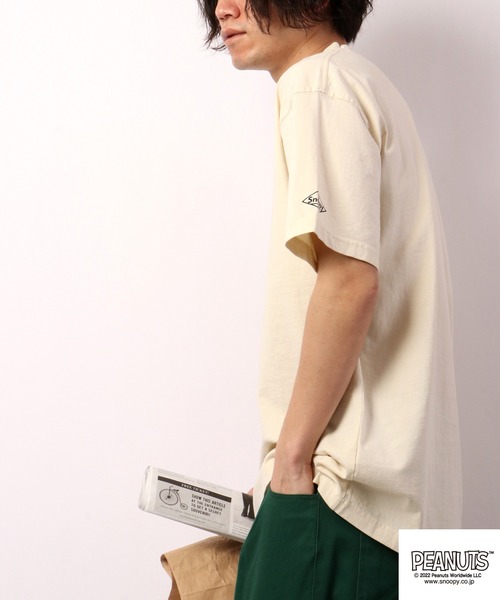 PEANUTS(ピーナッツ)の「PEANUTS SNOOPY/スヌーピー ピグメント染め半袖Tシャツ(Tシャツ/カットソー・レディース・ホワイト/オレンジ・LL/M/S/L)」の17枚目の写真