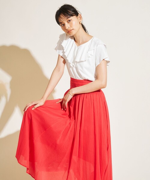 Feroux(フェルゥ)の「【吸水速乾・洗える】ラッフル Tシャツ(Tシャツ/カットソー・レディース・ホワイト系/アイボリー系/ブラック系/黄土色系・F)」の13枚目の写真