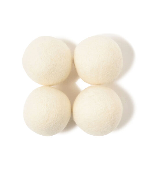 bpr BEAMS(ビーピーアール ビームス )の「STEAMERY / Tumble Dryer Balls ウール ドライ ボール 4個セット(ランドリーグッズ・メンズ・ホワイト・ONE SIZE)」の6枚目の写真