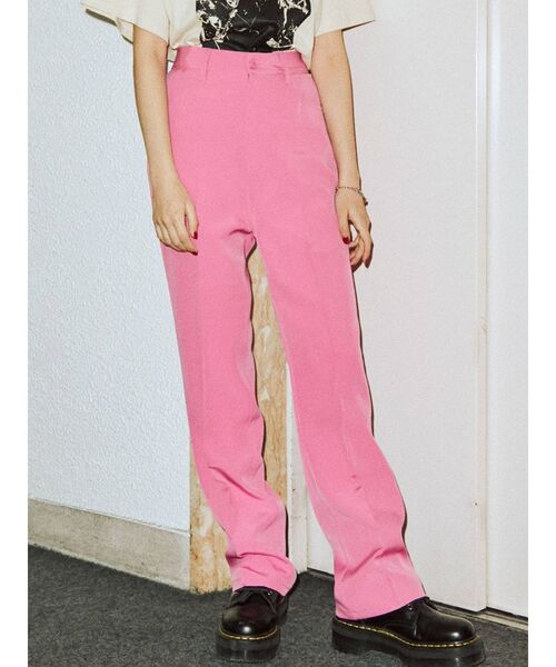 jouetie(ジュエティ)の「センタープレスベーシックスラックス(スラックス・レディース・ブラック/パープル/レッド/ピンク/ブルー・MEDIUM)」の5枚目の写真