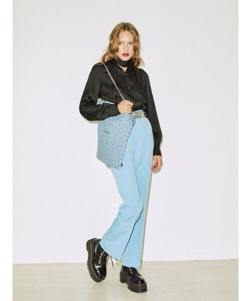 jouetie(ジュエティ)の「センタープレスベーシックスラックス(スラックス・レディース・ブラック/パープル/レッド/ピンク/ブルー・MEDIUM)」の11枚目の写真