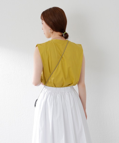 SHENERY（シーナリー）の「シルケットタックカットソー（Tシャツ/カットソー・レディース・グレー系その他/オフホワイト/イエロー・FREE）」の6枚目の写真