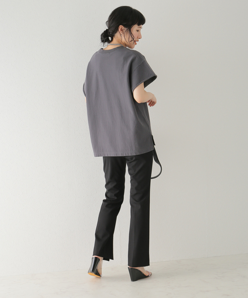 plage（プラージュ）の「cut off logo Tシャツ（Tシャツ/カットソー・レディース・ブルー系その他/ホワイト/チャコールグレー・FREE）」の7枚目の写真