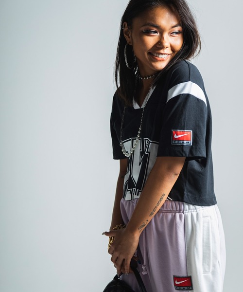 NIKE（ナイキ）の「NIKE AS W NSW TEAM NK SS TOP / ナイキ ウィメンズ
