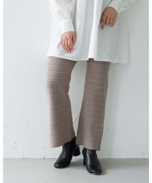 HER CLOSET(ハークローゼット)の「【shemoshelly】フレアニットパンツ(その他パンツ・レディース・ブラック/ブラウン/ブラック系その他/ブラウン系その他・M)」の1枚目の写真